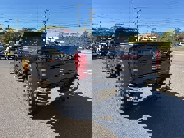 New 2025 GMC Sierra 3500 SLE w/ SLE Convenience Package image 5