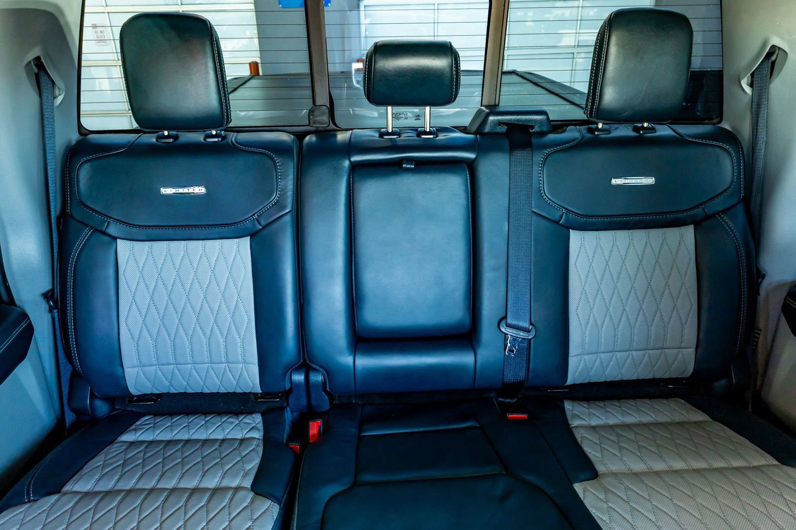 Used 2024 Ford F250 Limited w/ FX4 Off-Road Package image 27