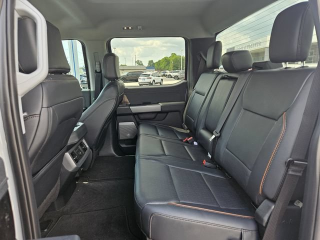 Used 2026 Ford F250 Lariat w/ FX4 Off-Road Package AWD/4WD image 8