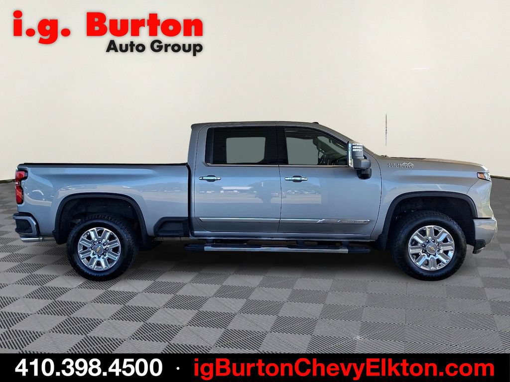 Certified 2025 Chevrolet Silverado 2500 High Country w/ Technology Package AWD/4WD image 7