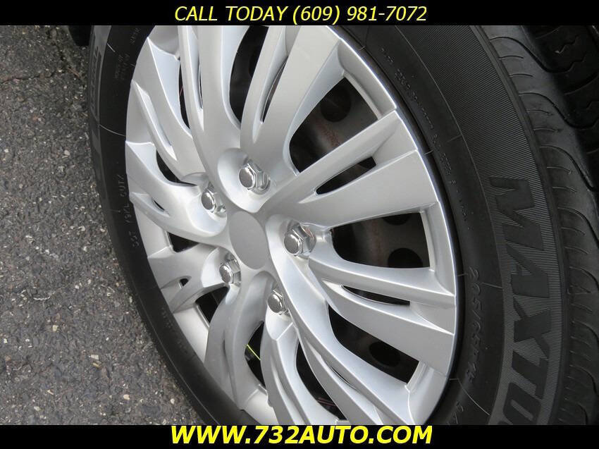 Used 2005 Honda Accord LX image 34