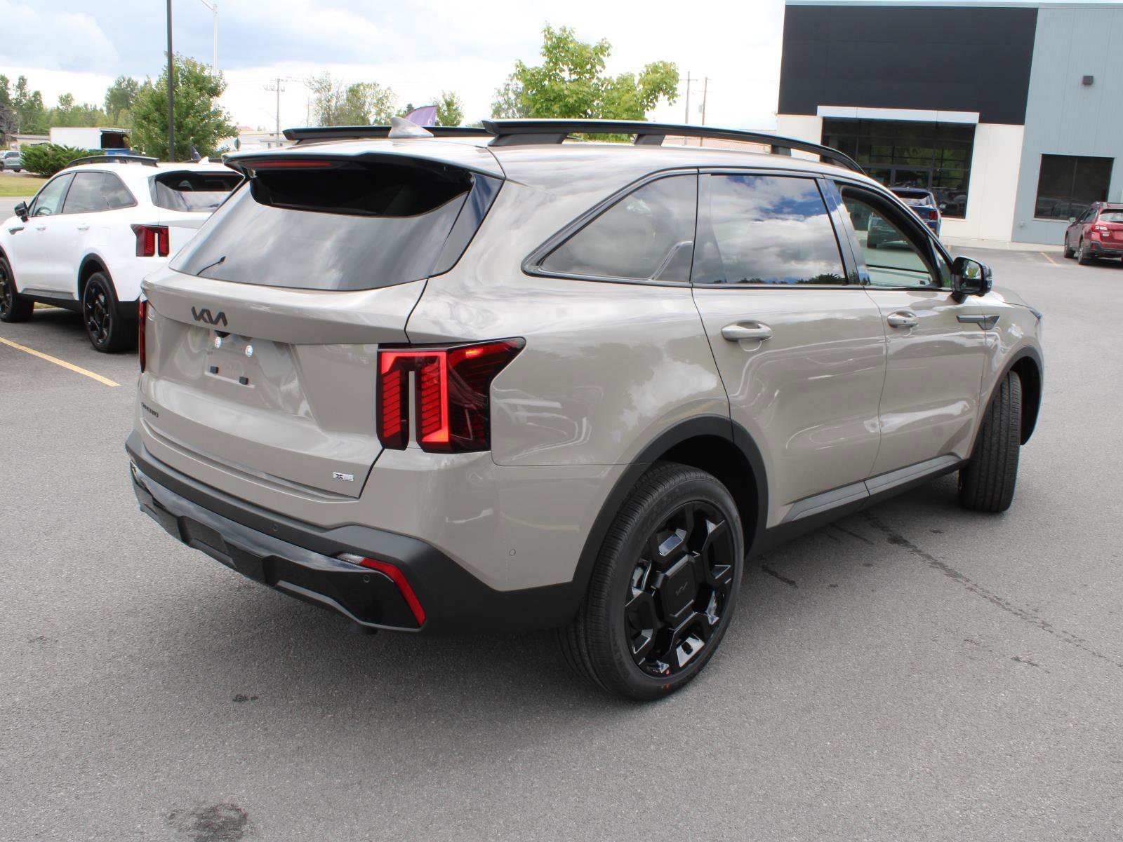 New 2026 Kia Sorento SX image 9