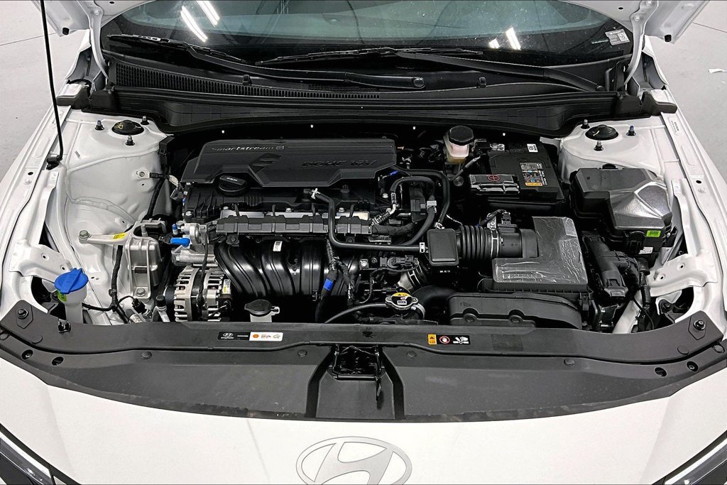 New 2026 Hyundai Elantra SEL Sport FWD image 24