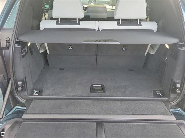 Used 2023 BMW X7 xDrive40i w/ Premium Package image 10