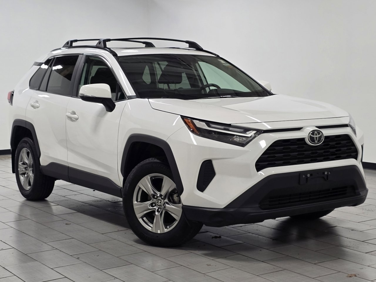 Certified 2025 Toyota RAV4 XLE w/ Convenience Package image 2