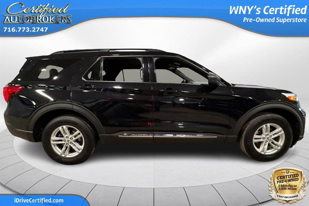 Used 2020 Ford Explorer XLT w/ Comfort Package AWD/4WD image 4