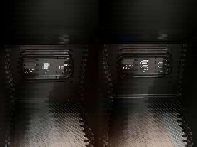 Used 2025 Kia Sportage LX image 25