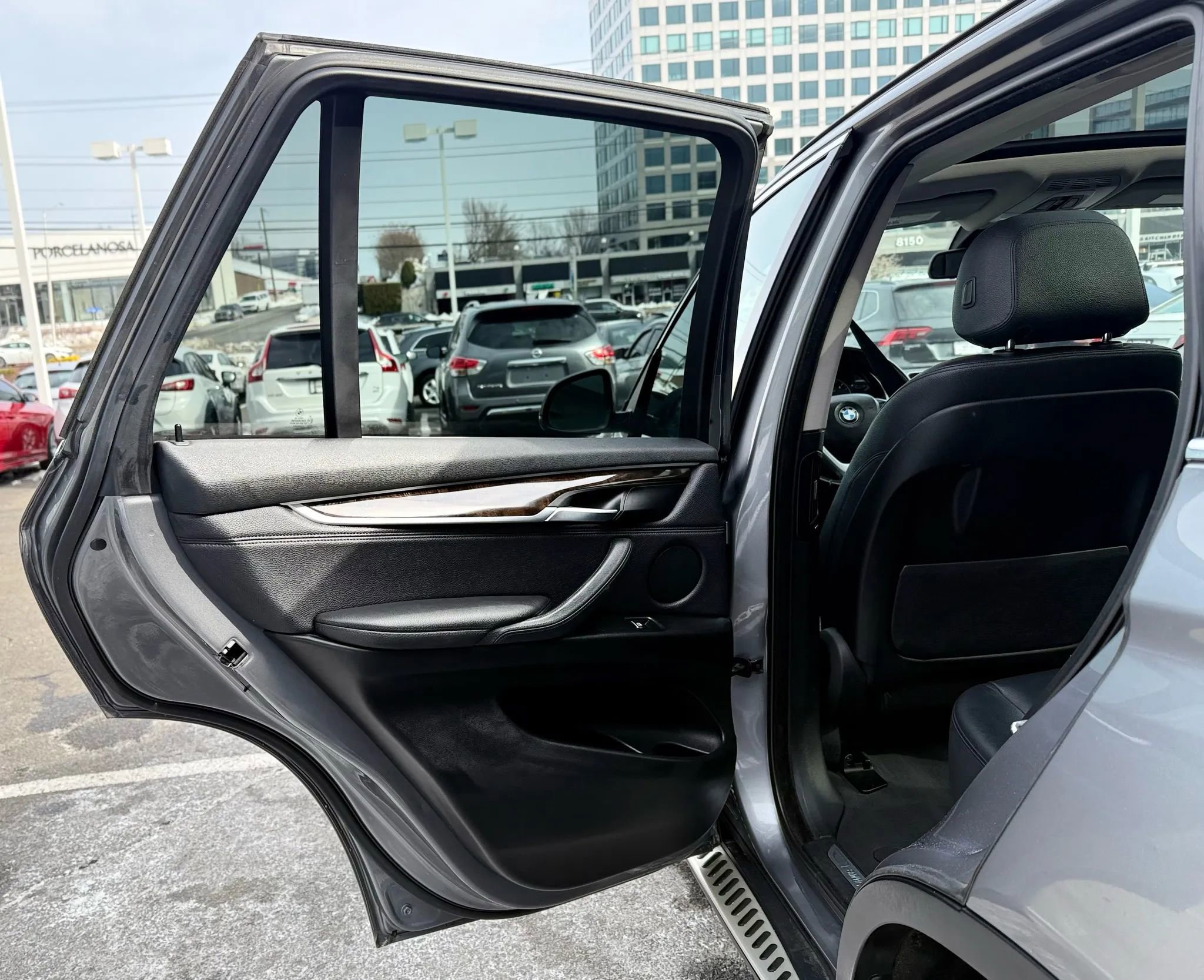 Used 2016 BMW X5 xDrive35d image 31