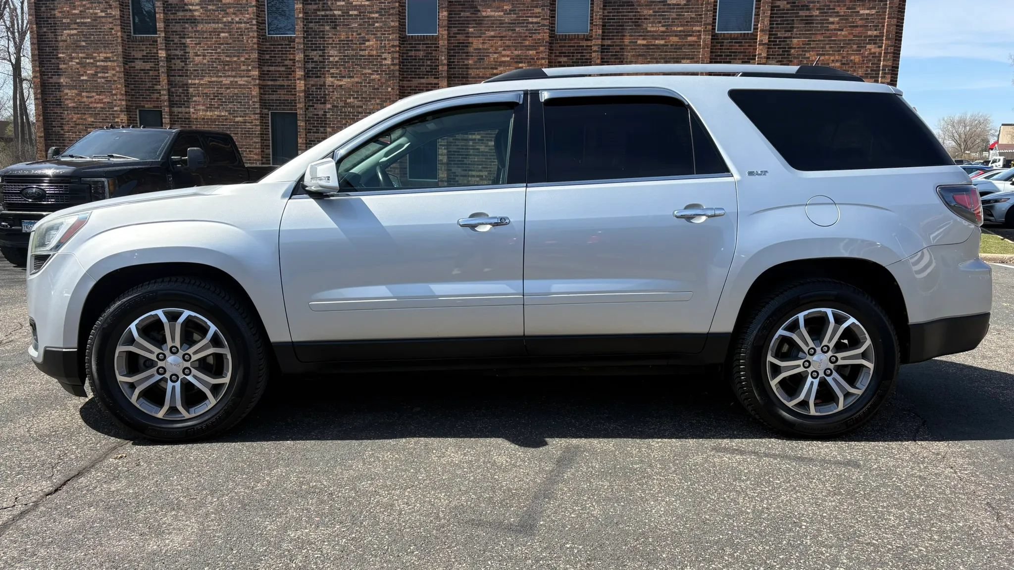 Used 2016 GMC Acadia SLT AWD/4WD image 5