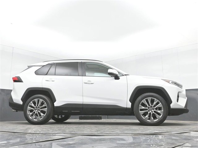 Used 2019 Toyota RAV4 XLE Premium image 52