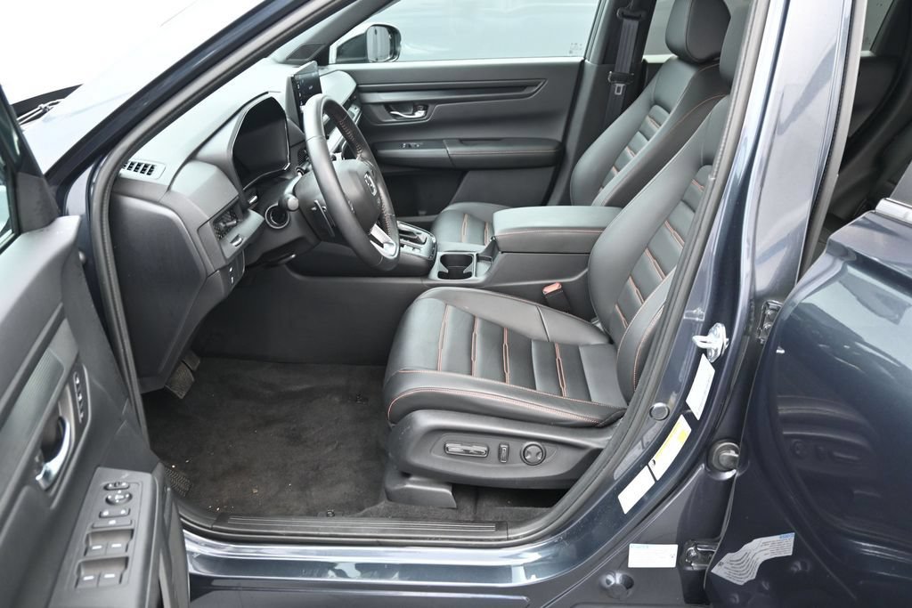Used 2025 Honda CR-V Sport-L image 17