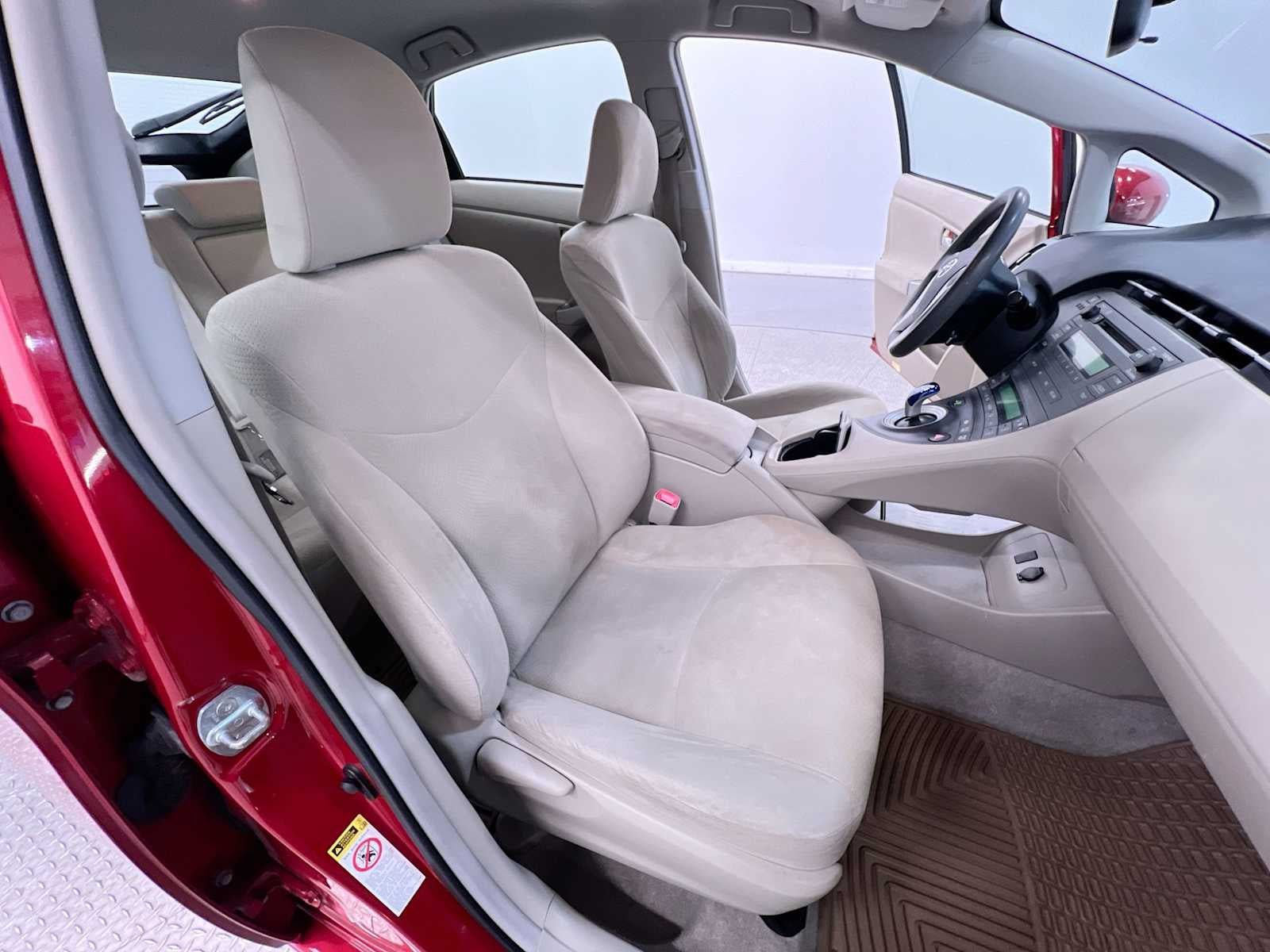 Used 2010 Toyota Prius Two FWD image 32