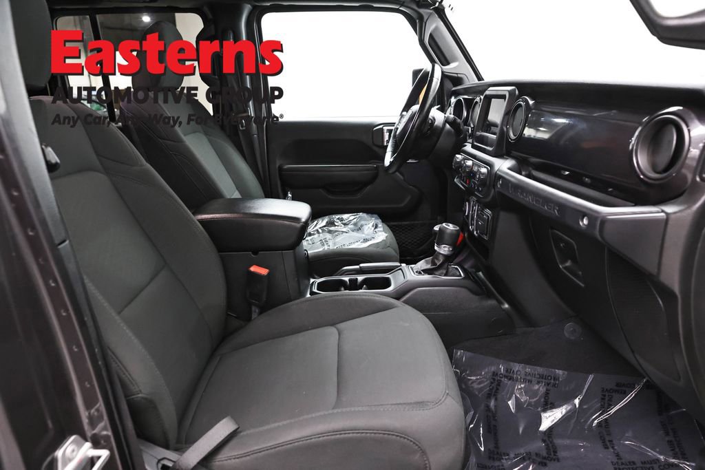 Used 2020 Jeep Wrangler Unlimited Sport AWD/4WD image 23