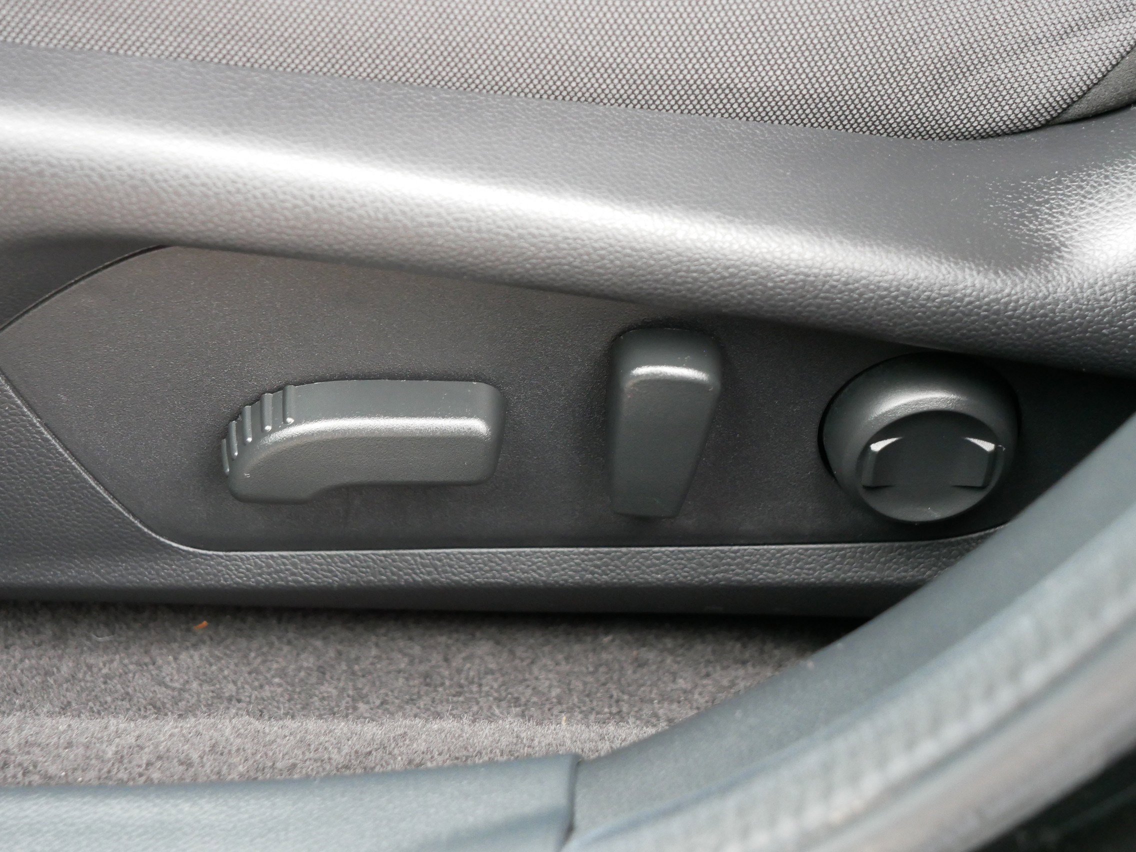 Certified 2025 Subaru Crosstrek 2.5i Sport w/ Crosstrek Mirror Package image 20