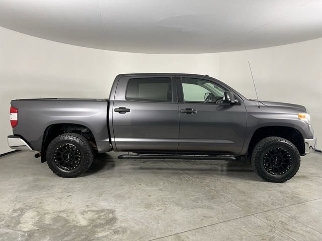 Used 2017 Toyota Tundra SR5 AWD/4WD image 9