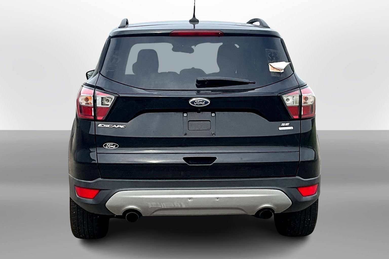Used 2018 Ford Escape SE w/ SE Sync 3 Package FWD image 4