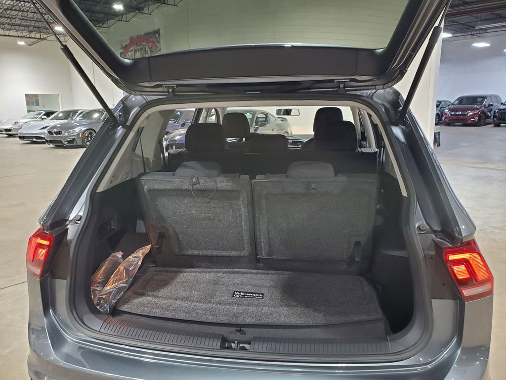 Used 2021 Volkswagen Tiguan S image 41