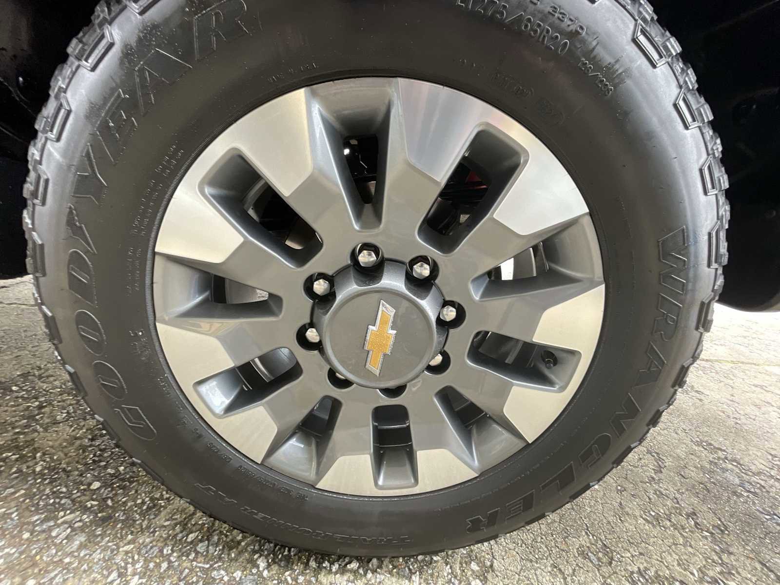 Certified 2025 Chevrolet Silverado 2500 Custom w/ Custom Value Package image 32