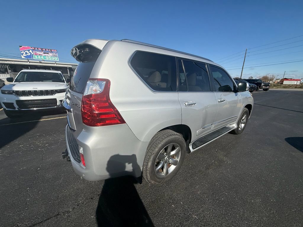 Used 2013 Lexus GX 460 Premium image 3