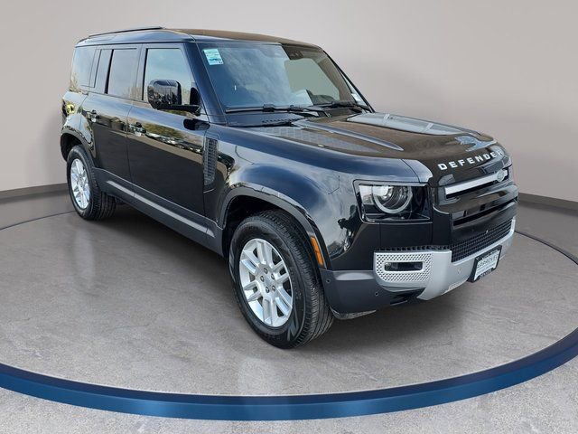 Used 2025 Land Rover Defender 110 S image 4