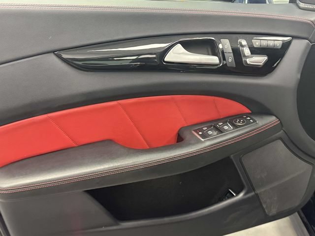 Used 2017 Mercedes-Benz CLS 550 4MATIC image 29