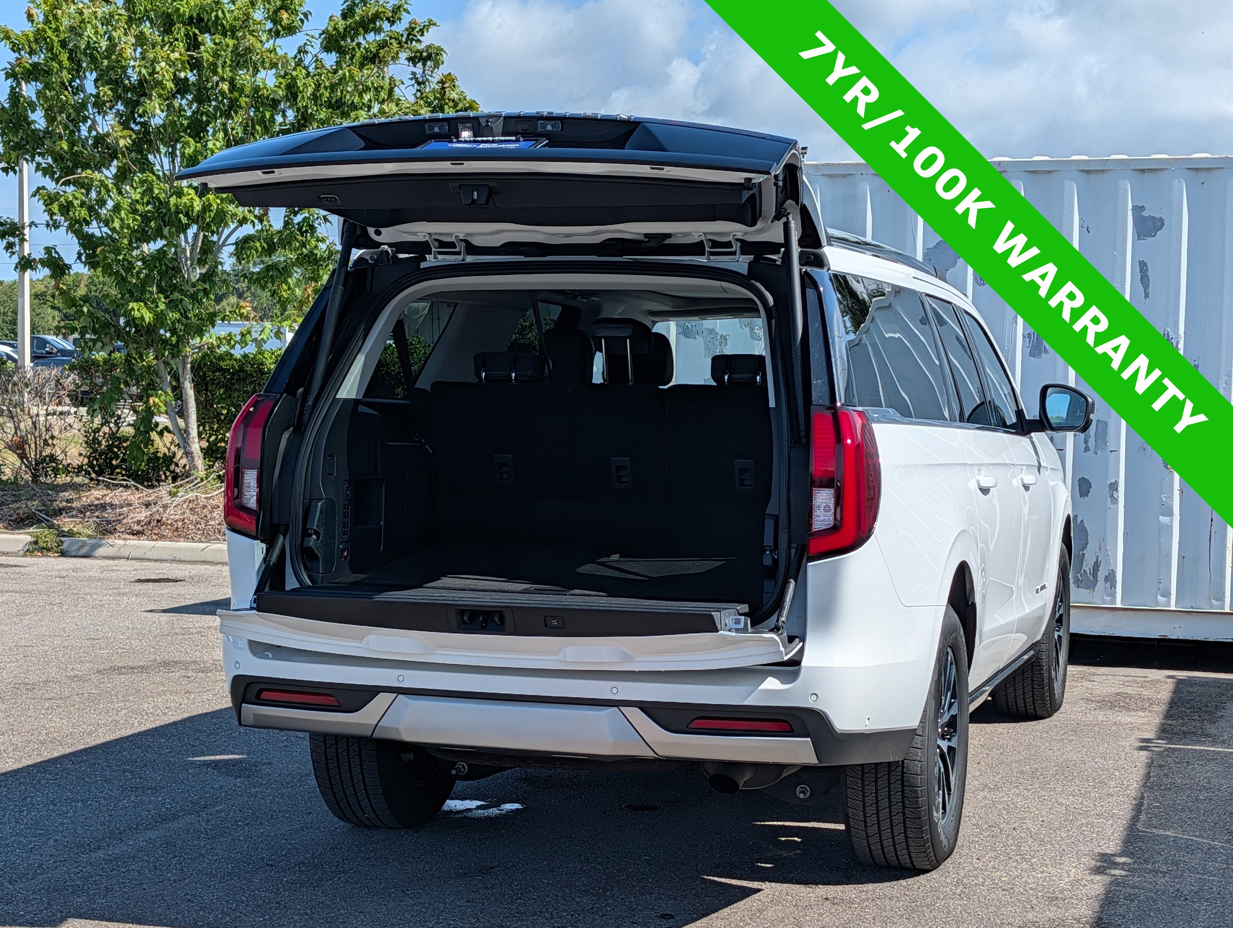 Certified 2025 Ford Expedition Max Platinum AWD/4WD image 16