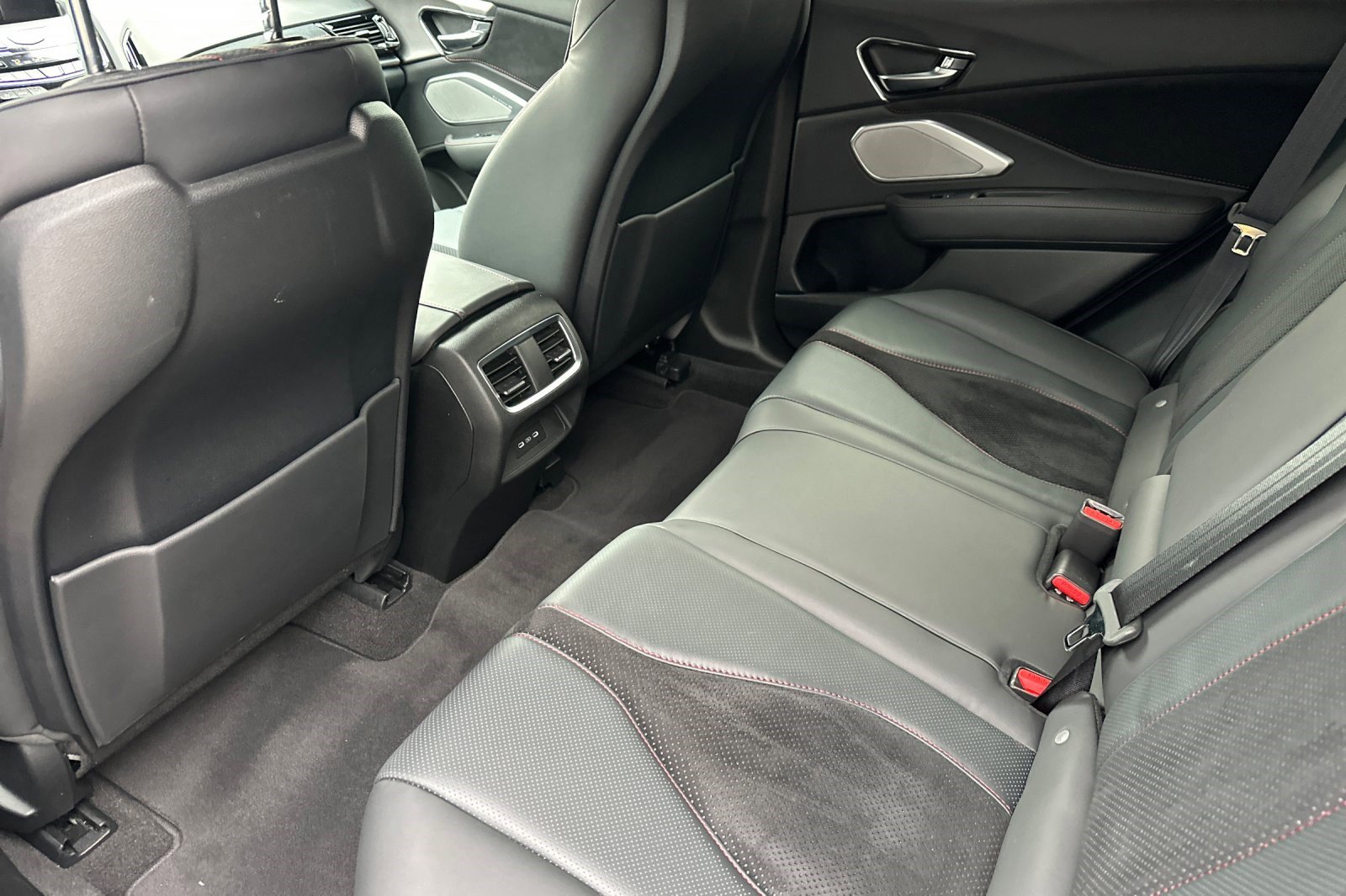 Used 2023 Acura RDX A-Spec image 15