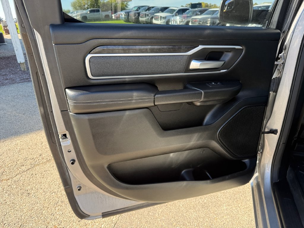 Used 2021 RAM 1500 Big Horn AWD/4WD image 34