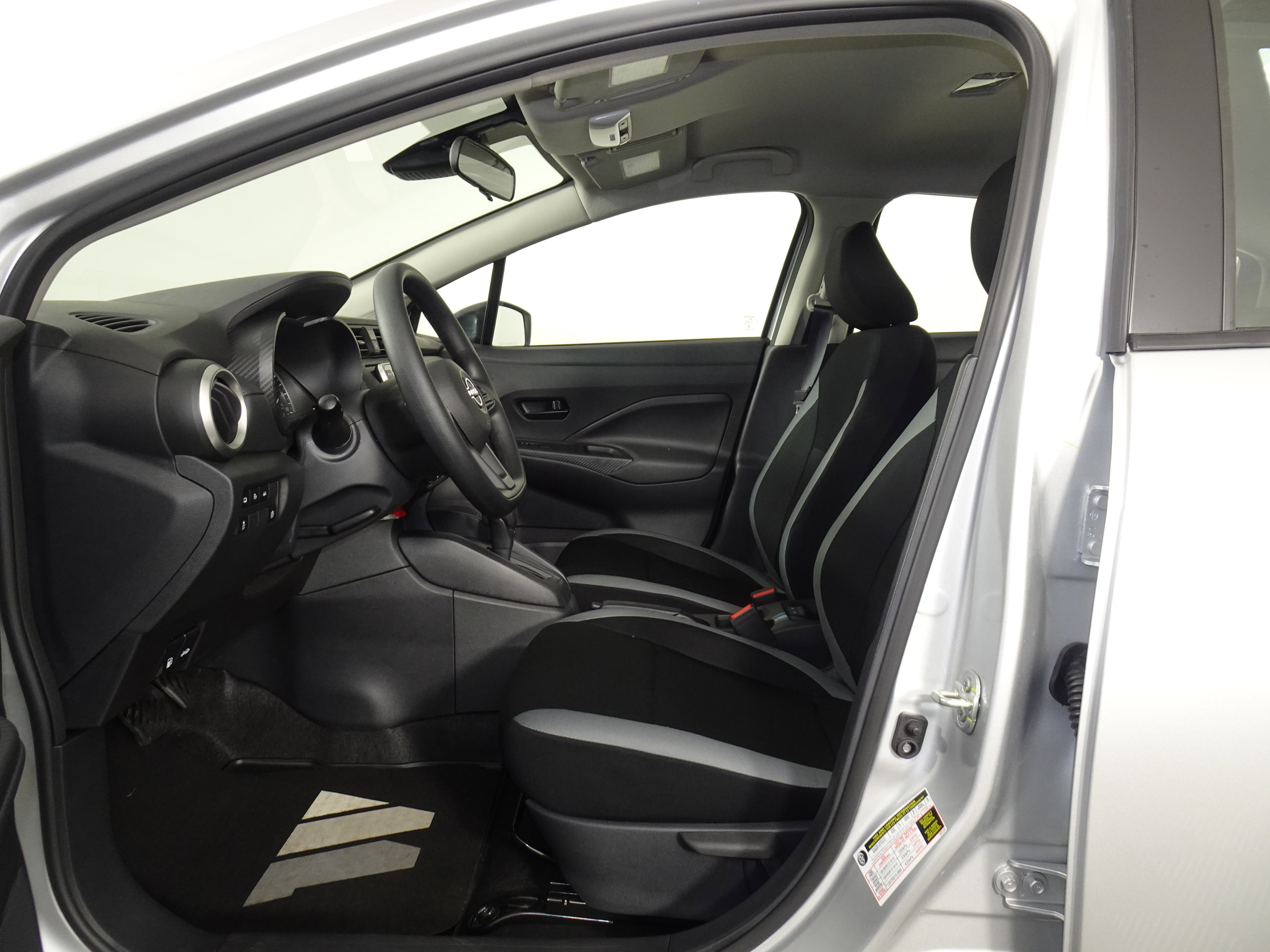 New 2025 Nissan Versa S w/ Trunk Package image 4