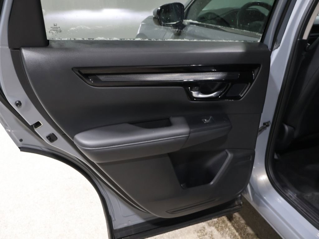 Used 2025 Honda CR-V EX-L image 18