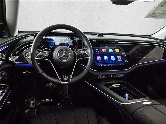 Certified 2025 Mercedes-Benz E 450 4MATIC Sedan w/ Multicontour Seating Package image 20