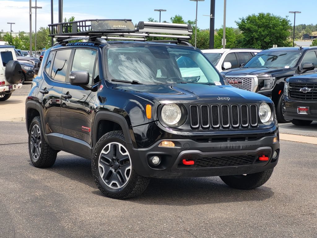 Used 2015 Jeep Renegade Trailhawk w/ Safety & Security Group I AWD/4WD image 2