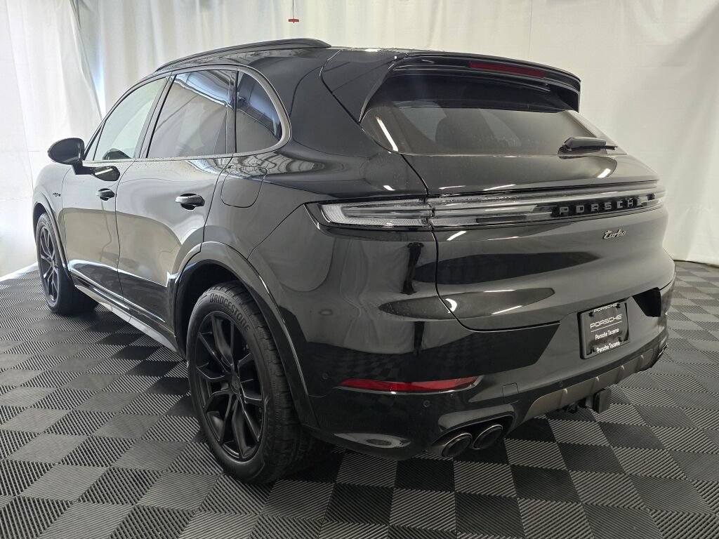 New 2026 Porsche Cayenne Turbo AWD/4WD image 3