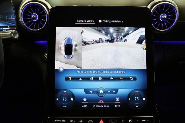 Used 2022 Mercedes-Benz SL 55 AMG 4MATIC w/ Driver Assistance Package image 9