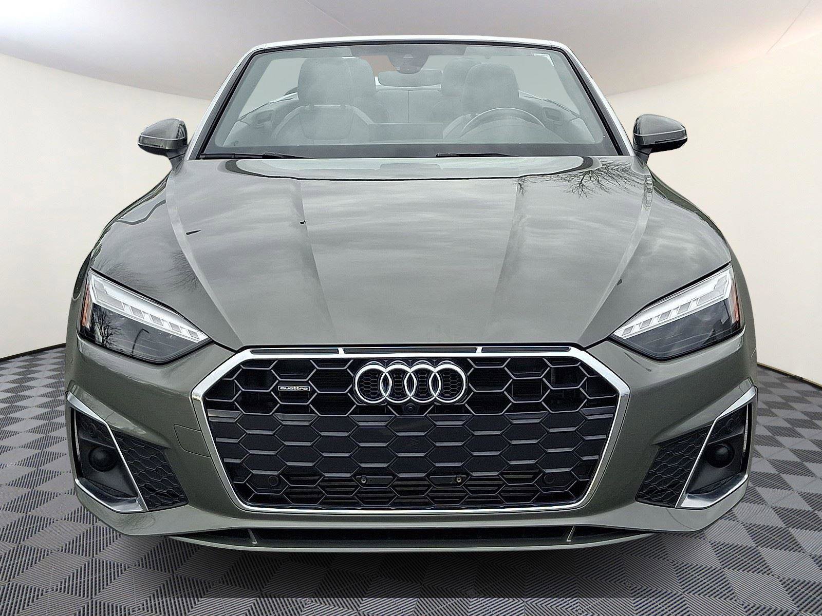 Used 2024 Audi A5 2.0T Premium Plus w/ Premium Plus AWD/4WD image 2