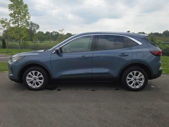 Used 2023 Ford Escape Active AWD/4WD image 16