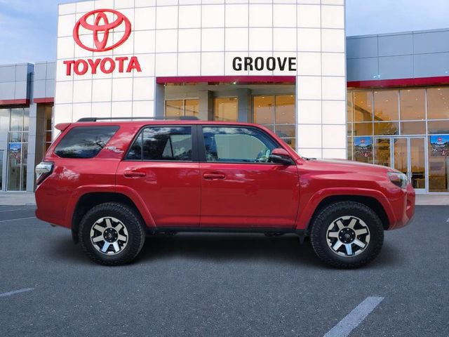 Used 2019 Toyota 4Runner TRD Off-Road Premium AWD/4WD image 7