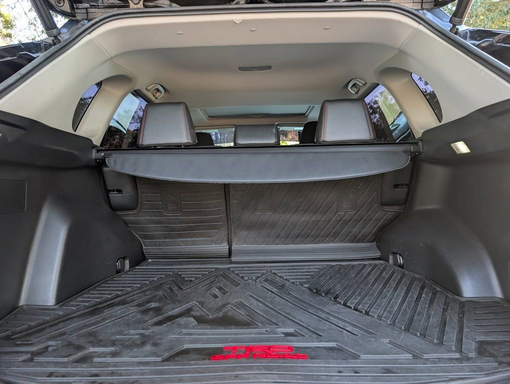 Used 2022 Toyota RAV4 TRD Off-Road image 21