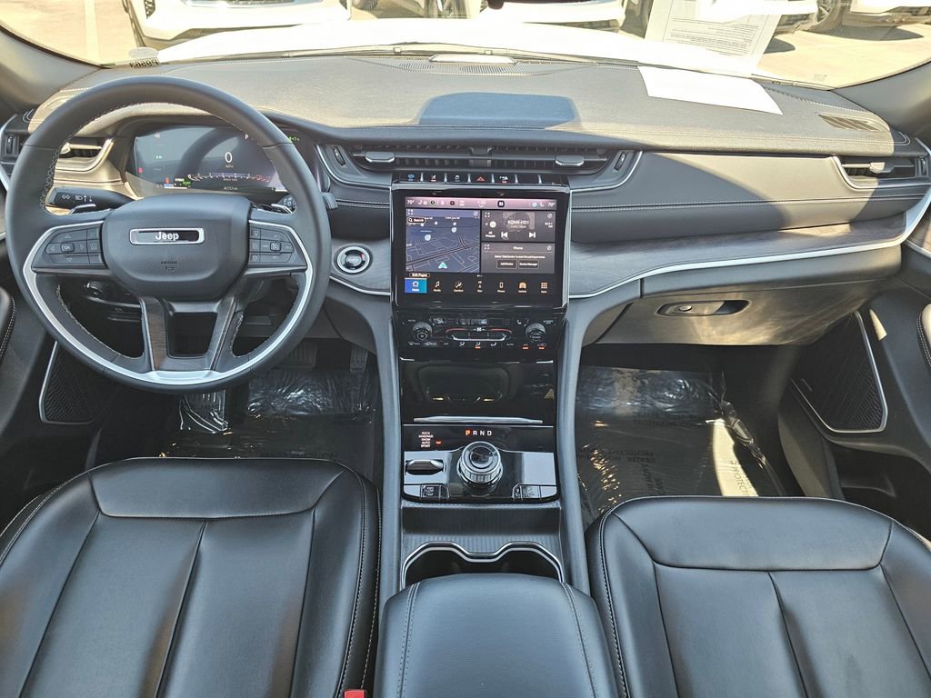 Used 2024 Jeep Grand Cherokee Limited 4xe image 21
