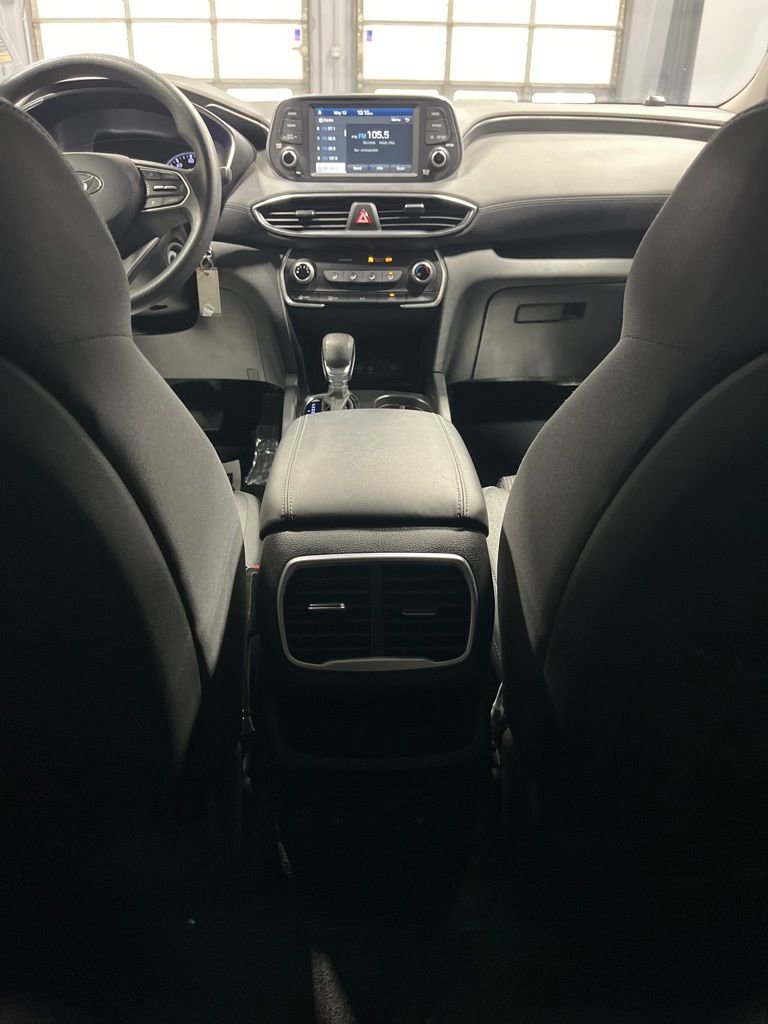 Used 2019 Hyundai Santa Fe SE AWD/4WD image 33