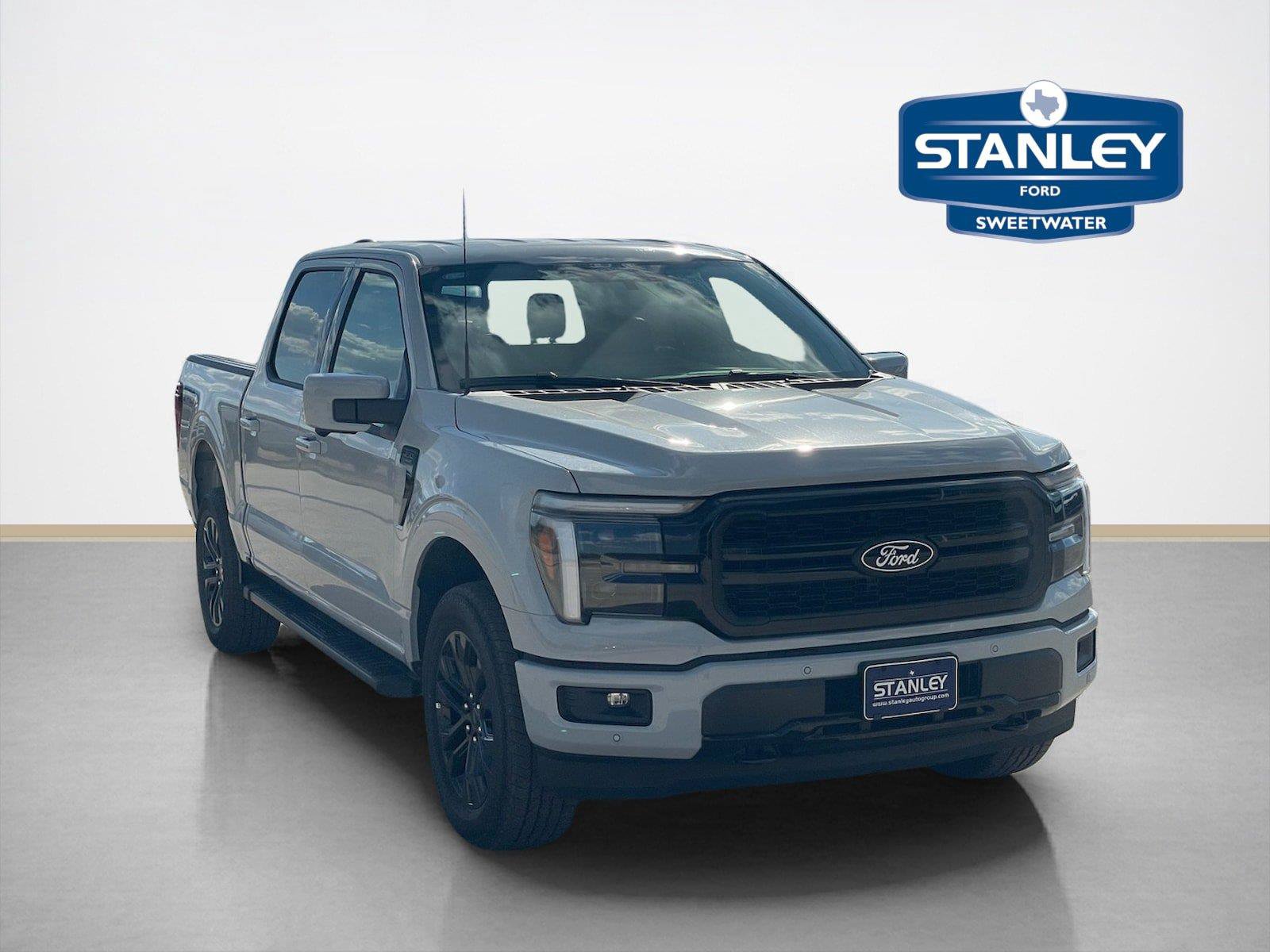 New 2026 Ford F150 Lariat w/ Equipment Group 501A Mid