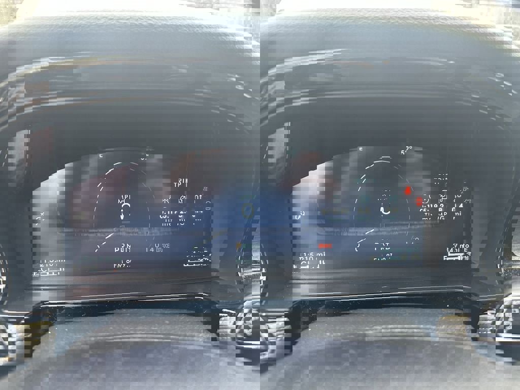 Used 2023 Lincoln Corsair AWD w/ Equipment Group 101A image 15