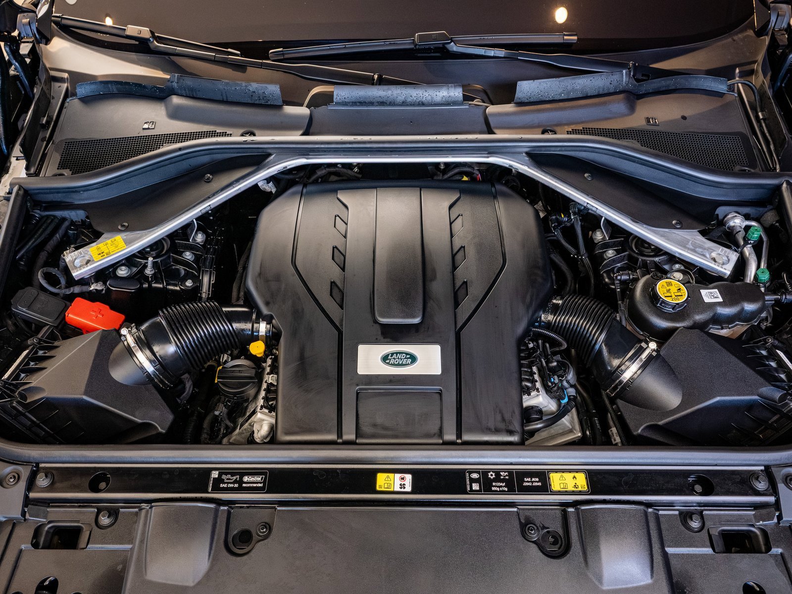 Used 2023 Land Rover Range Rover SE image 32