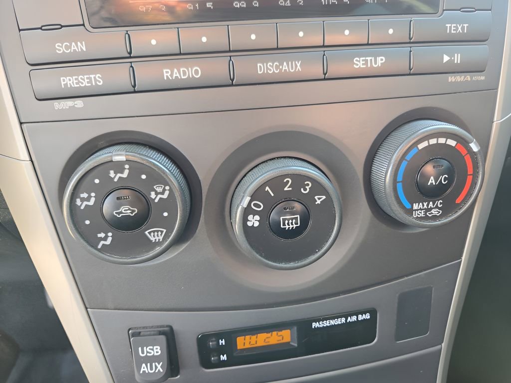 Used 2011 Toyota Corolla S image 13