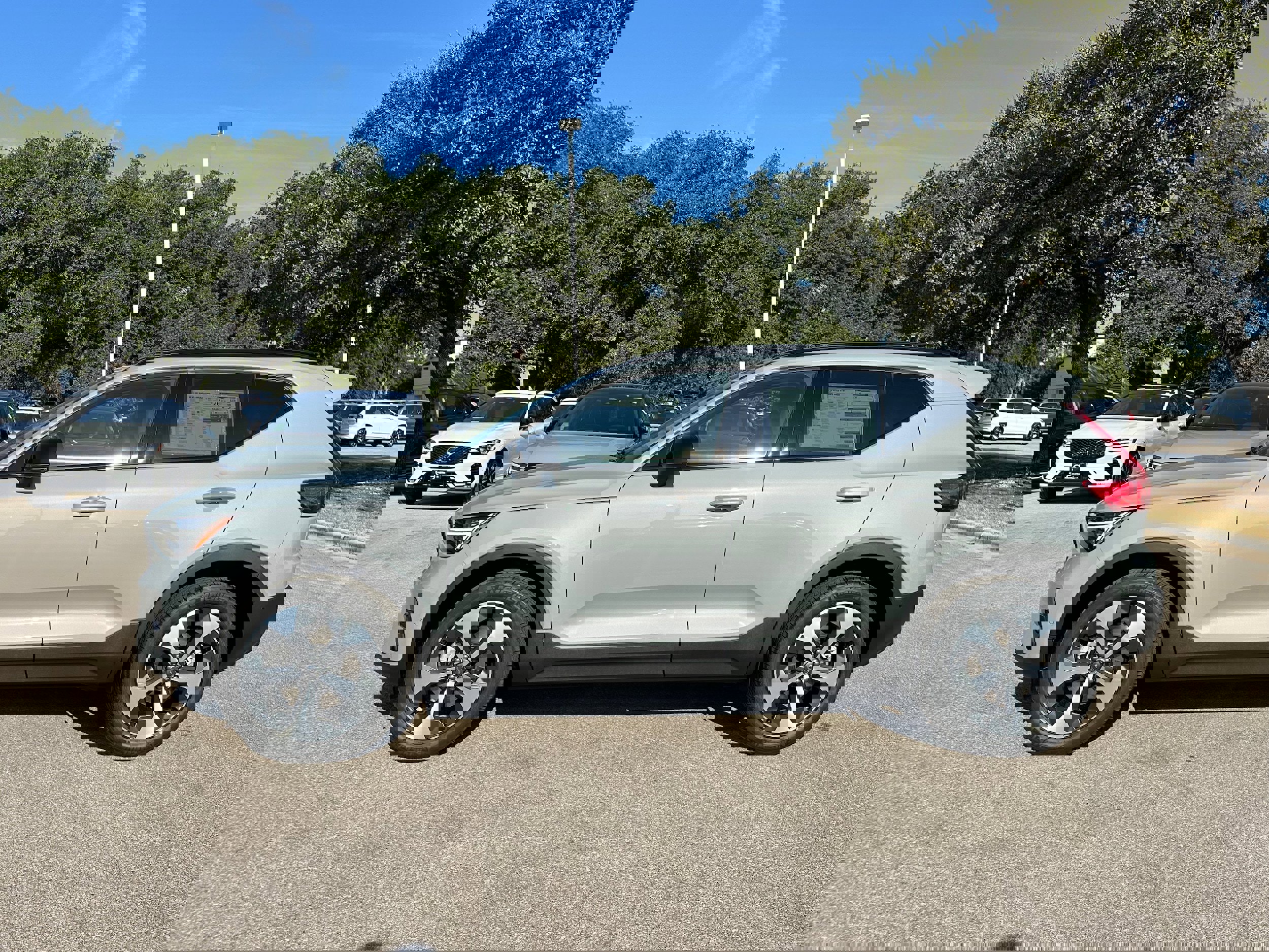 New 2026 Volvo XC40 B5 Plus w/ Protection Package Premier image 3