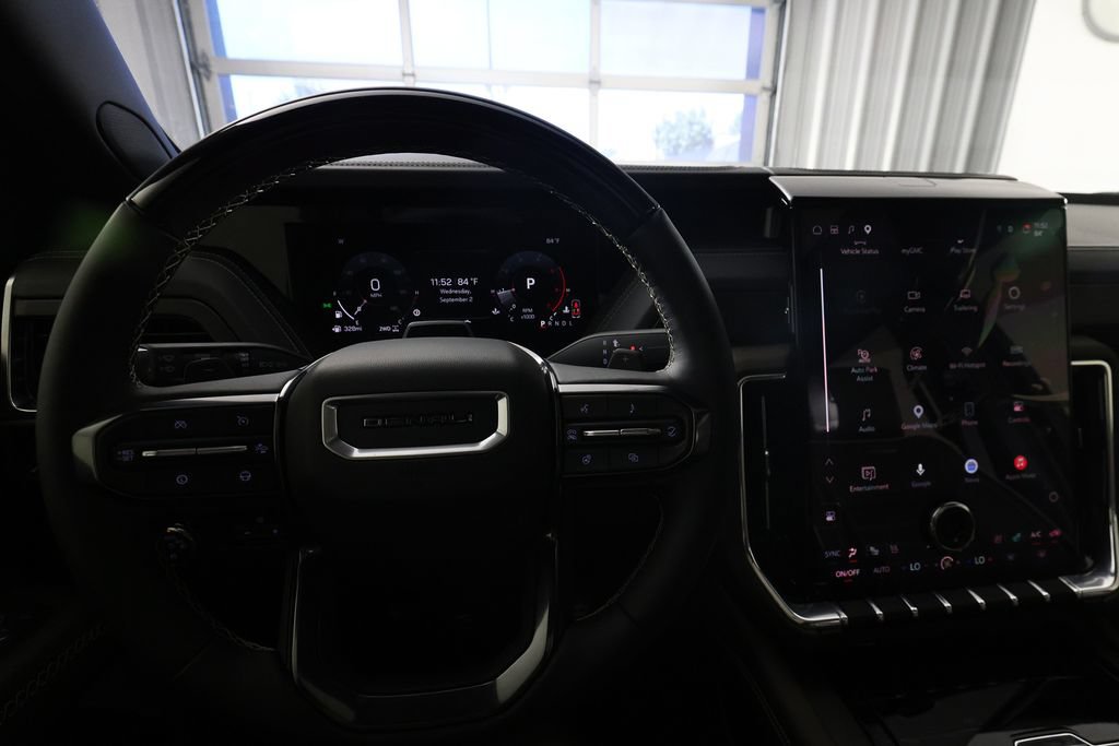 Used 2026 GMC Yukon Denali Ultimate AWD/4WD image 19