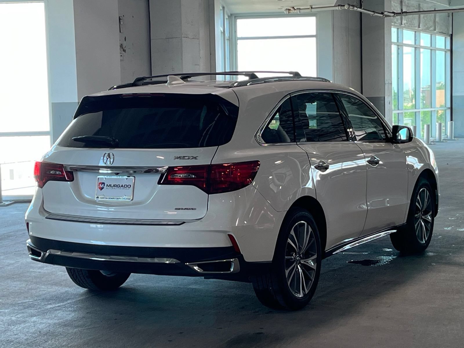 Used 2018 Acura MDX SH-AWD w/ Technology Package image 12