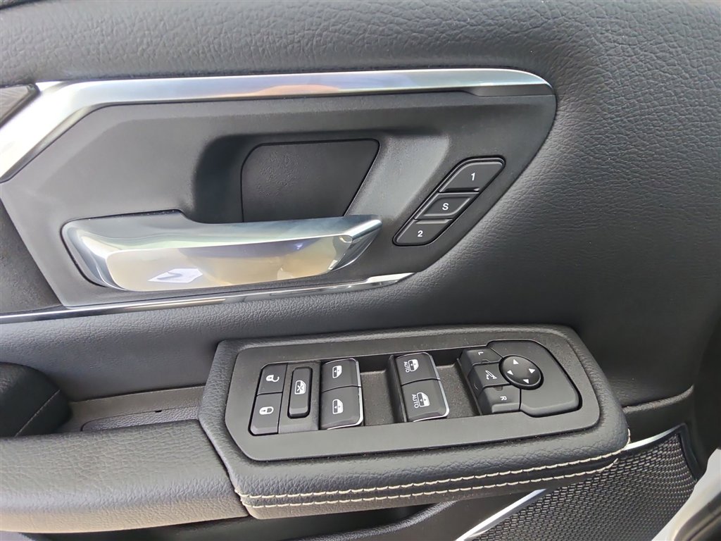 Used 2025 RAM 1500 Laramie w/ Bed Utility Group image 23