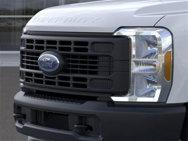 Used 2024 Ford F350 XL w/ 360-Degree Camera Package image 17