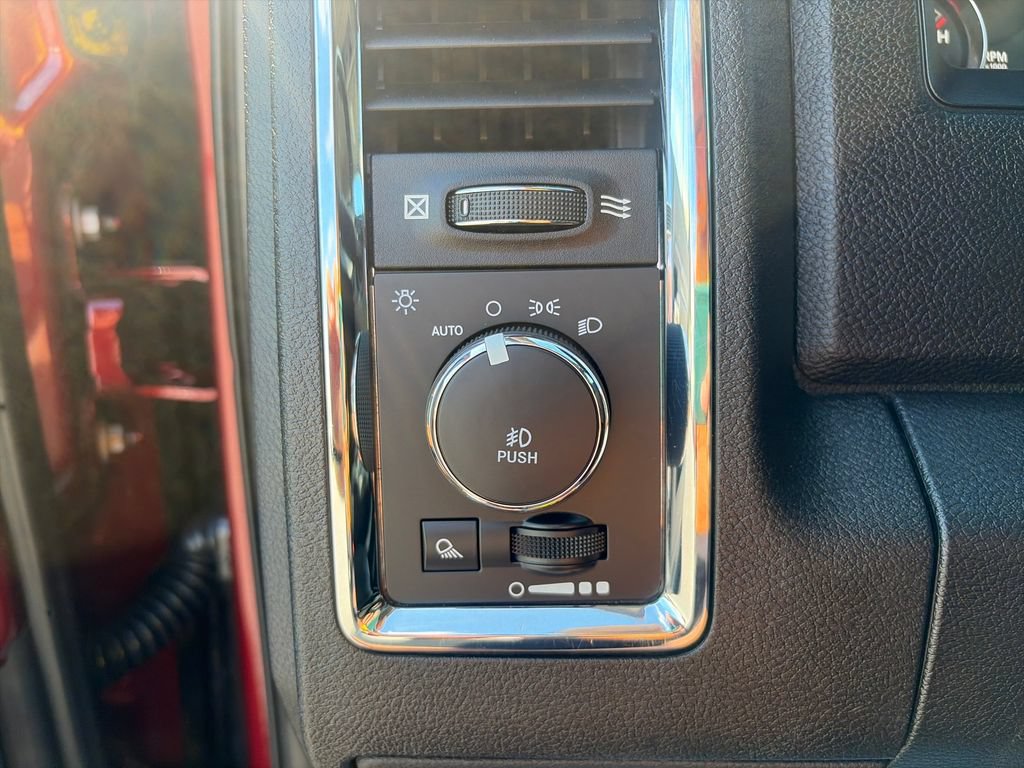 Used 2017 RAM 2500 Laramie w/ Sport Appearance Group AWD/4WD image 30